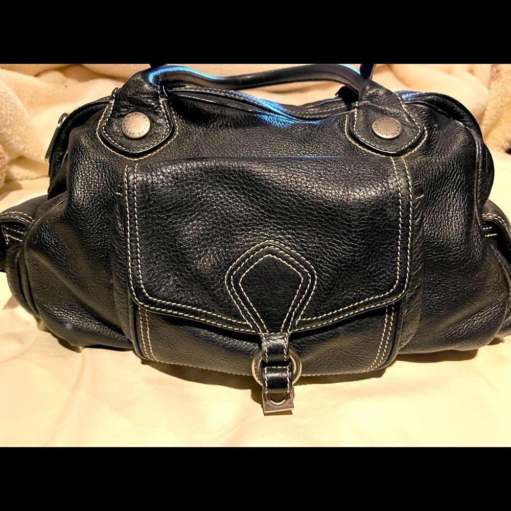 Marc Jacobs beautiful handbag!